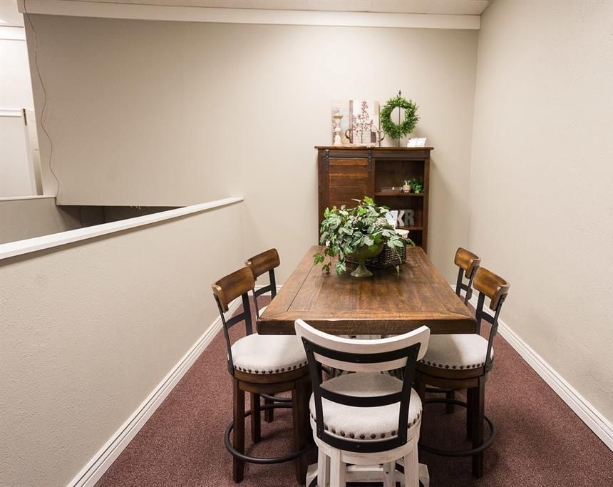 1333 Overland Ave, Burley, ID 83318